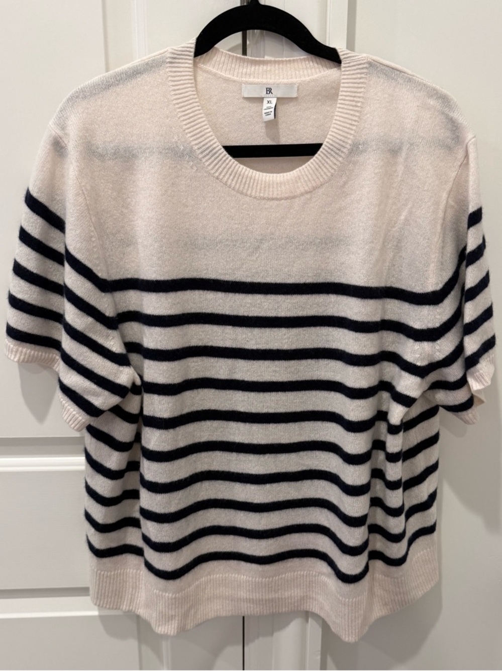 Banana Republic Luna Cashmere Sweater Top XL White with Navy Stripe